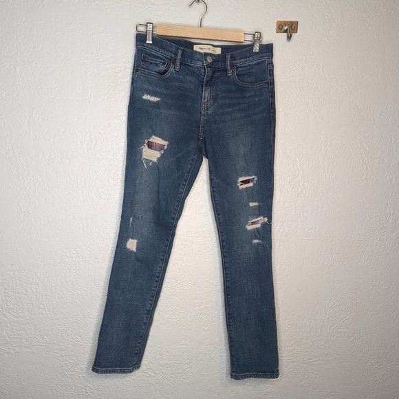 Gap + Pendleton Real Straight Distressed Patched Jeans 26A - Picture 4 of 12